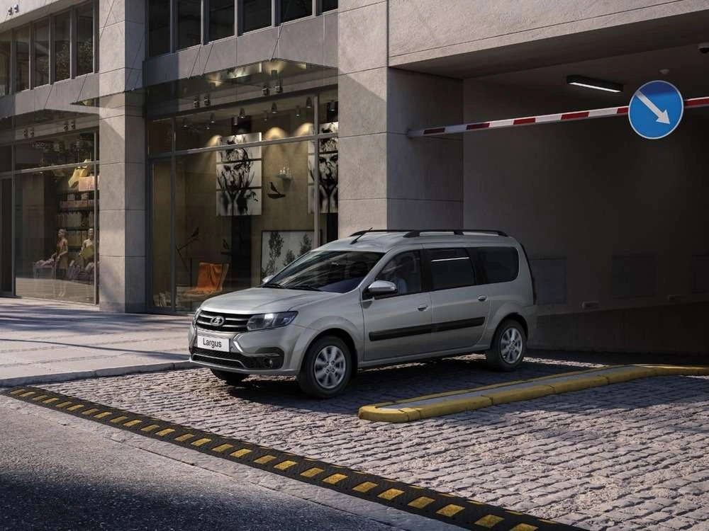 Lada Largus - фото №8